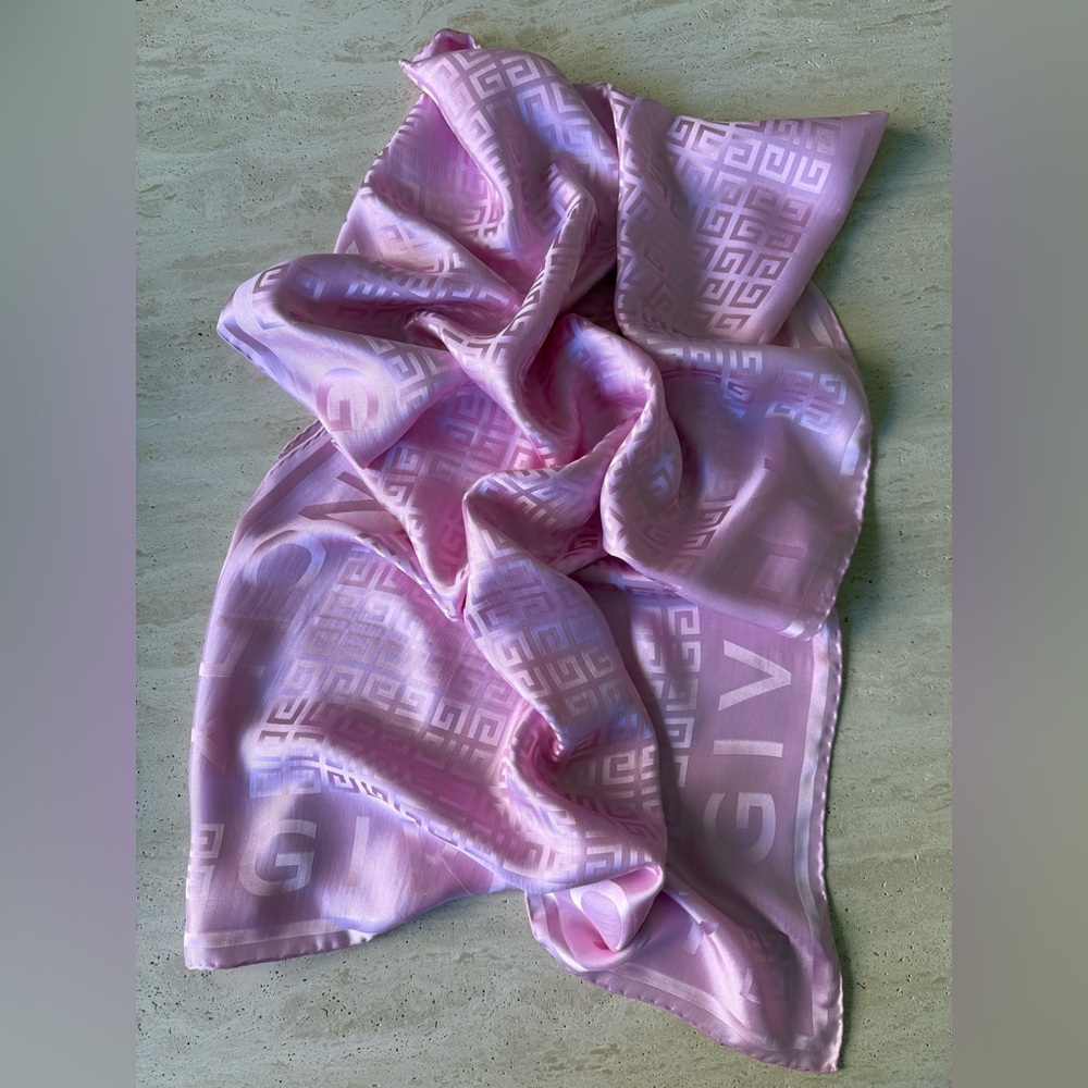 New Givenchy Silk Pink Large Scarf/Shawl - Picture 6 of 8